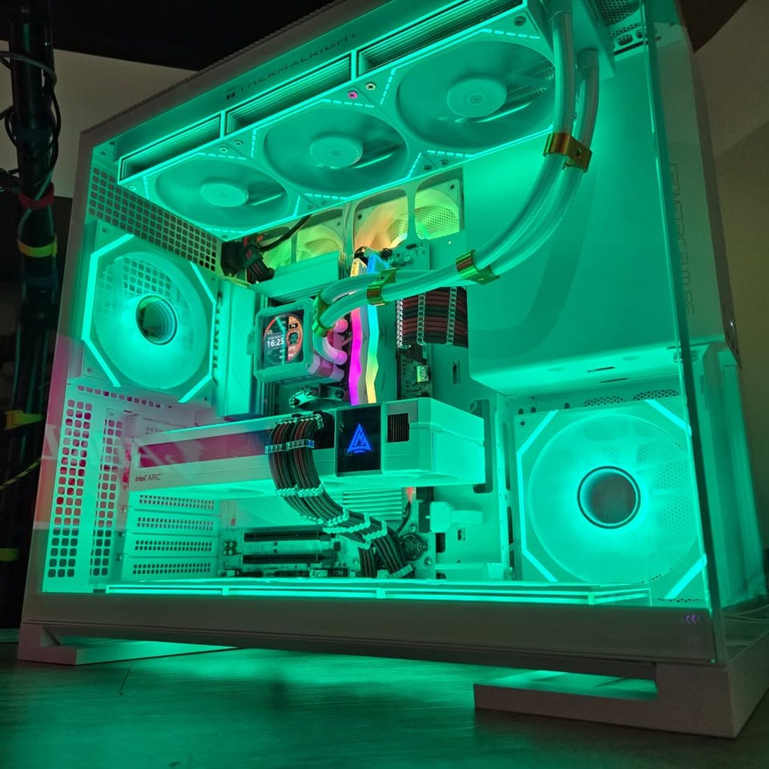 Sold ZORTEK build — Ten-fan ARGB layout